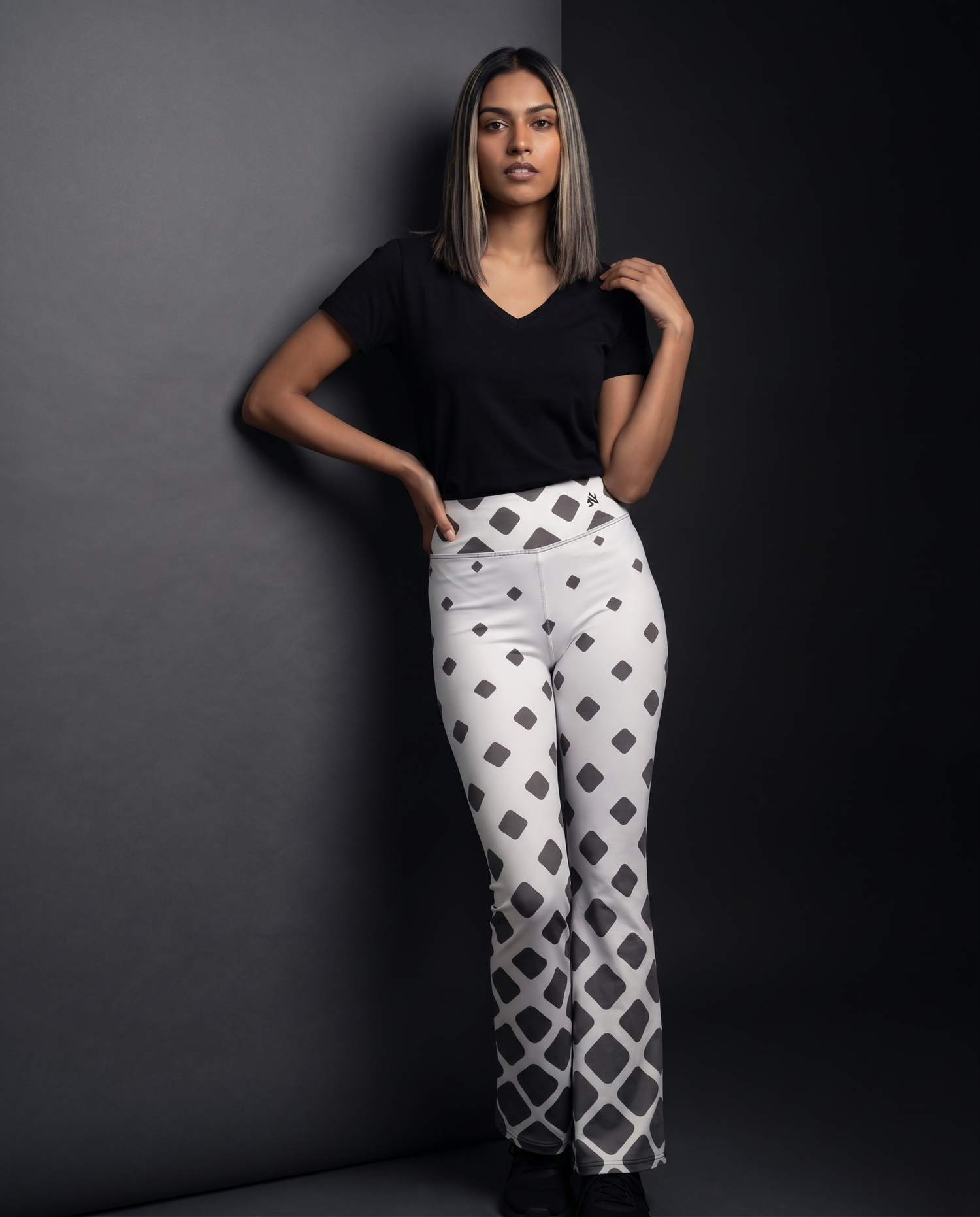 Sovereign Flare Leggings